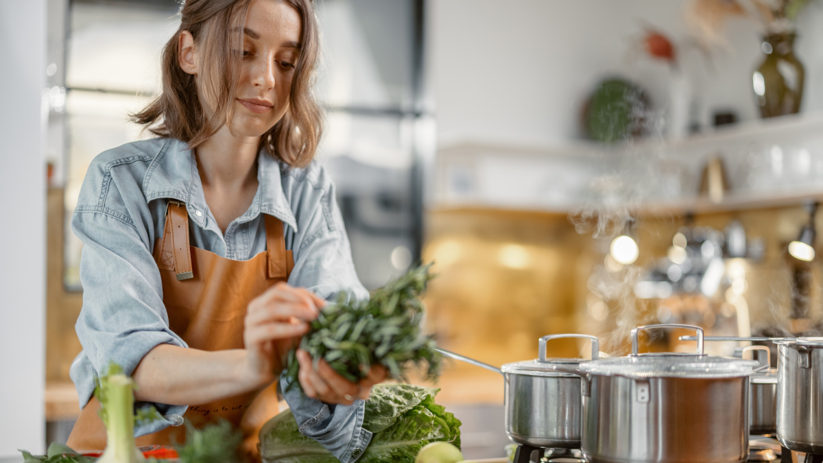 Donna che segue la dieta Seignalet